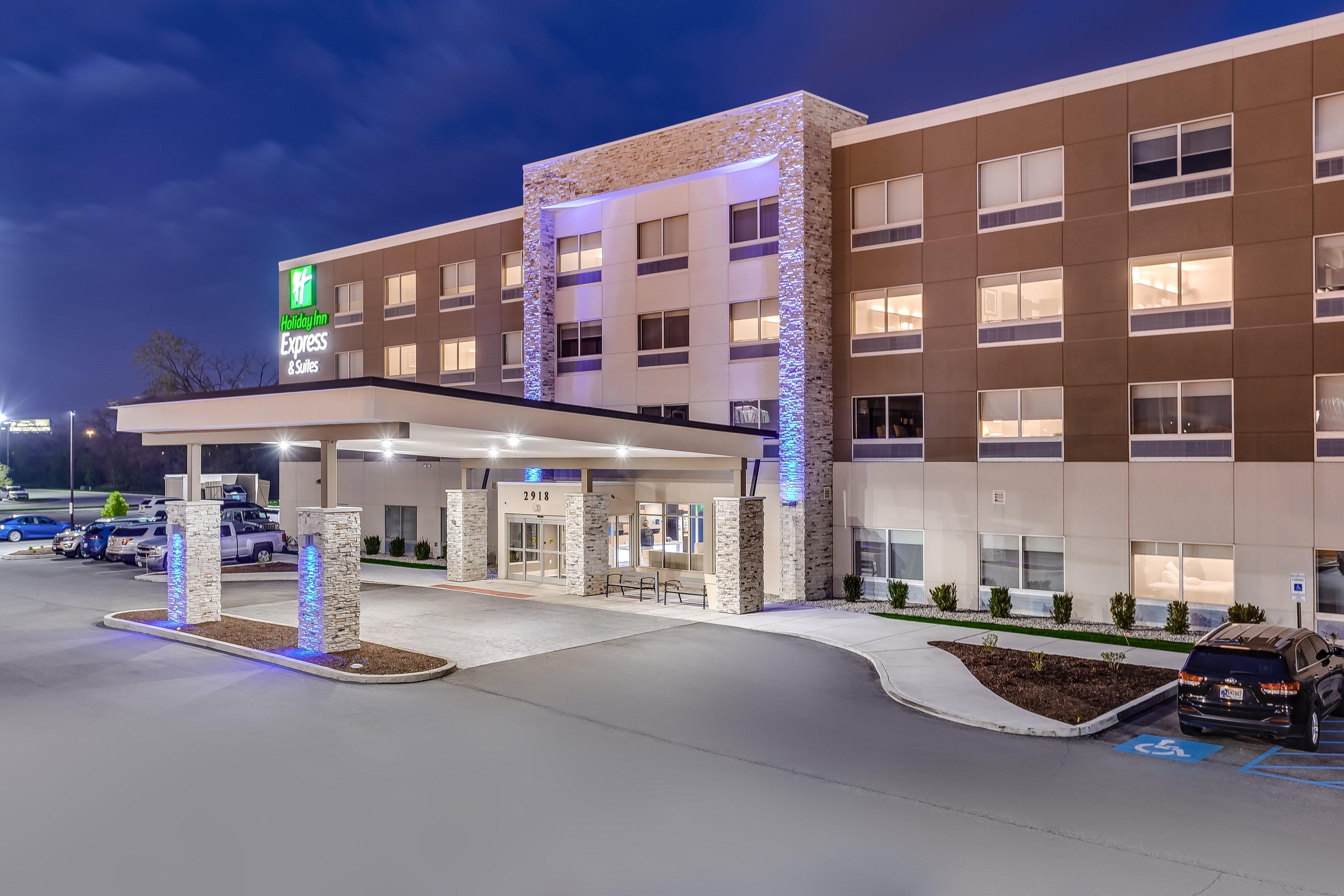 Holiday Inn Express & Suites Hammond By Ihg Exterior foto